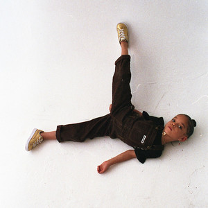 中文字幕AV久久激情亚洲精品
